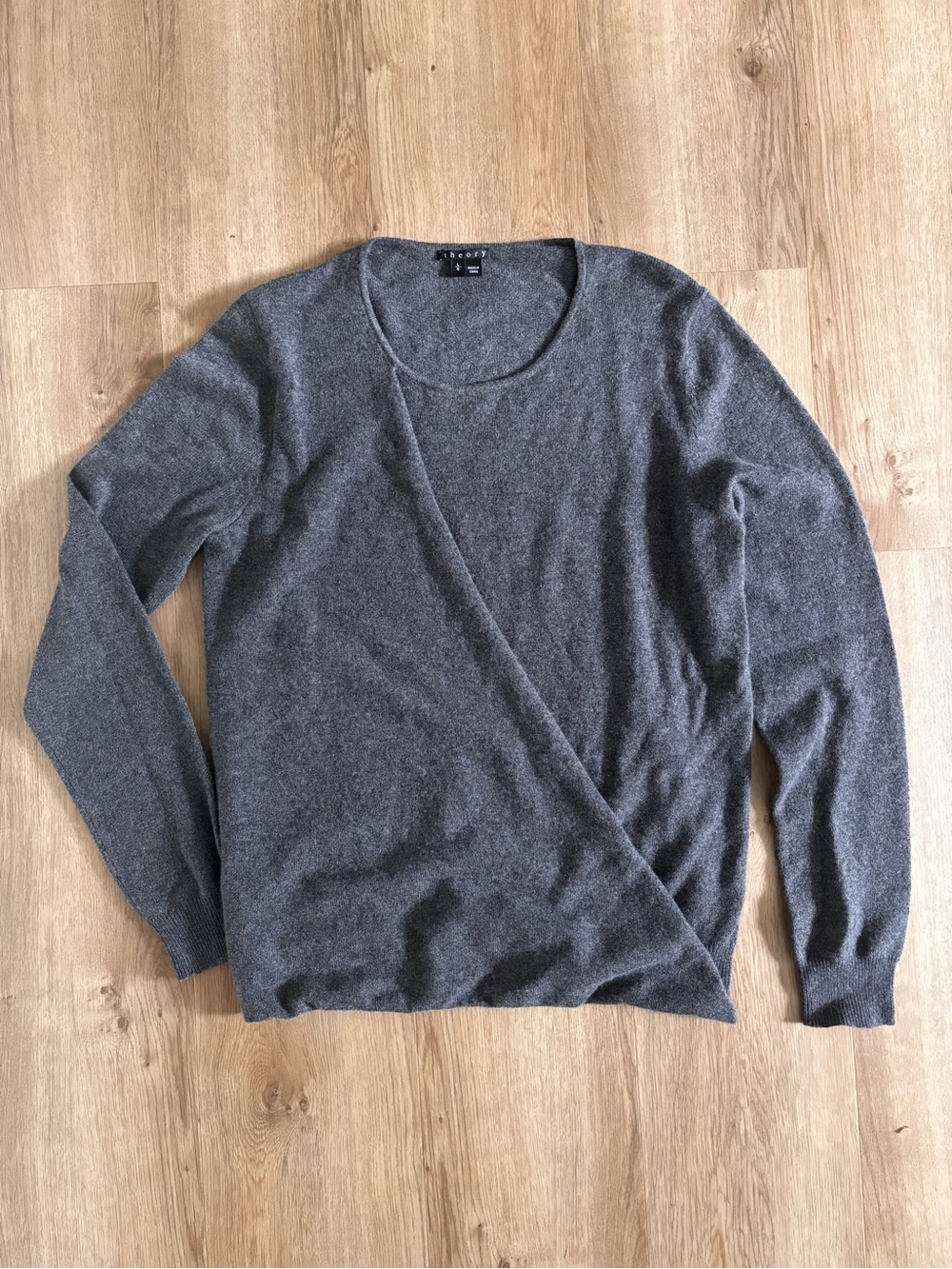 Theory Cashmere Crewneck Sweater Women’s Large Gray